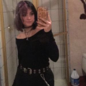 Meet your Posher, Lynn